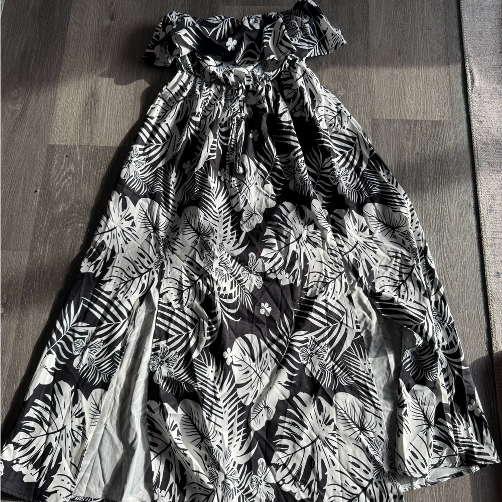 NWOT SHEIN Black and White Floral Off the Shoulder Dress
